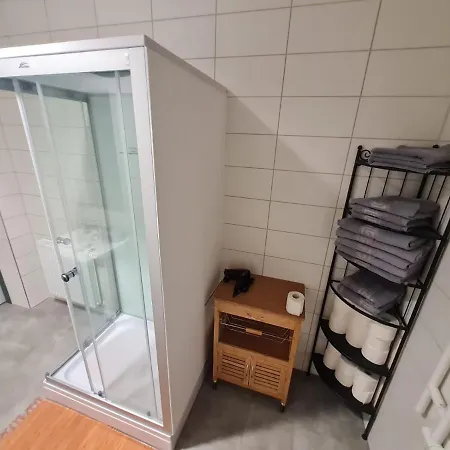 Freienwohnung Nahe Kuhsee Am Zwolf Apostel Platz 奥格斯堡