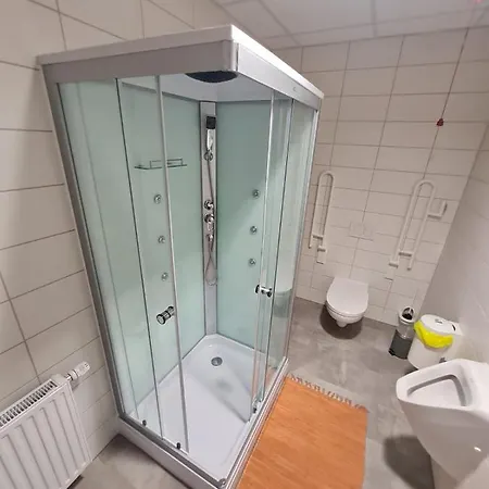 Freienwohnung Nahe Kuhsee Am Zwolf Apostel Platz 公寓